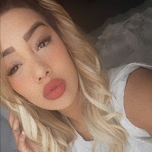 Meet your Posher, Jenna